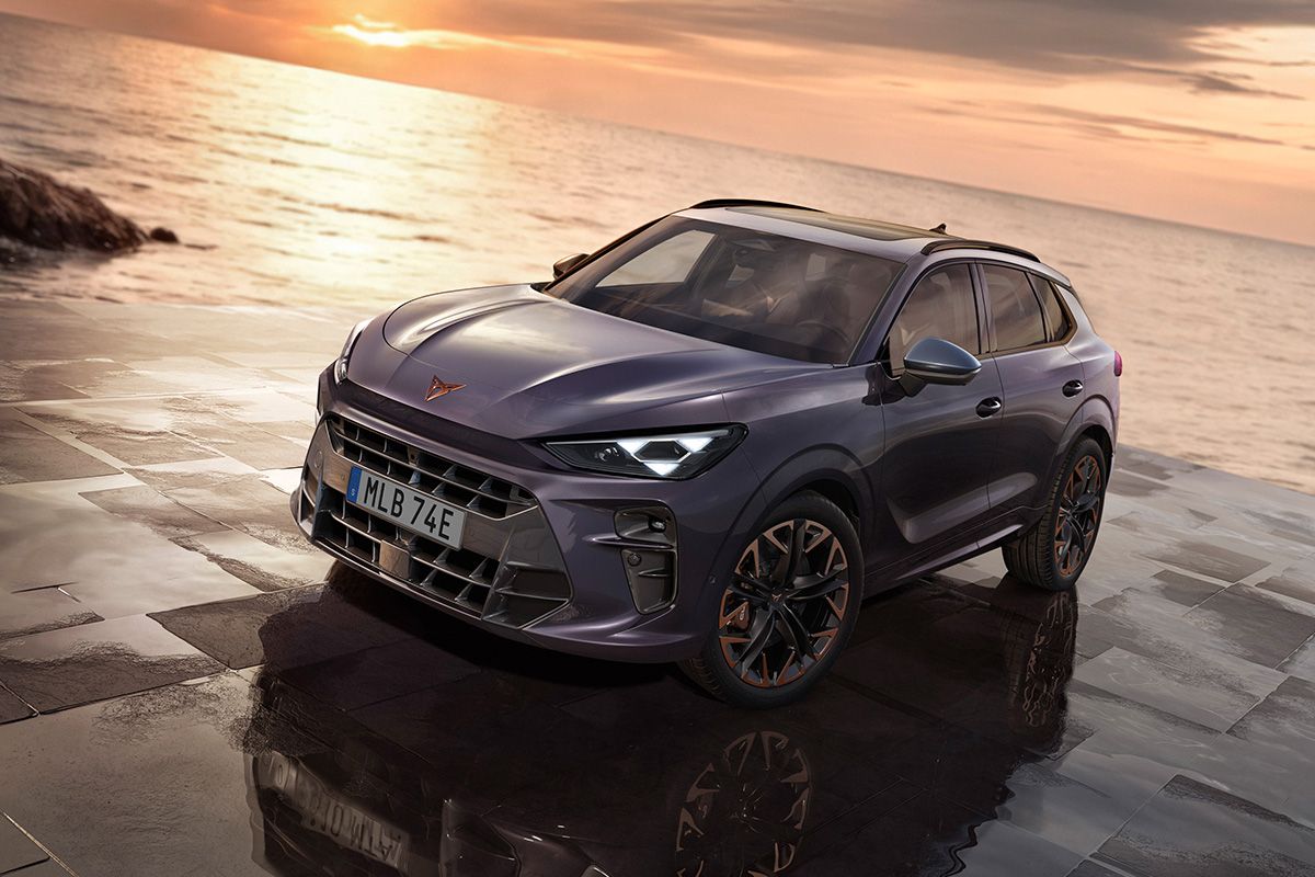 Cupra Terramar är Hannahs val som tjänstebil – en laddhybrid som förenar funktionalitet för företagsvardagen med upp till 12 mils elräckvidd, snabbladdning och fantastisk körkänsla.